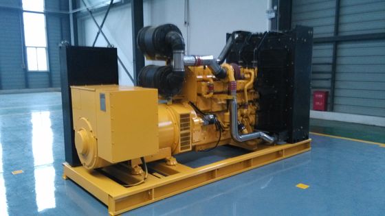 Suyla soğutulmuş 1000 Kw acil dizel jeneratör seti 400V / 230V